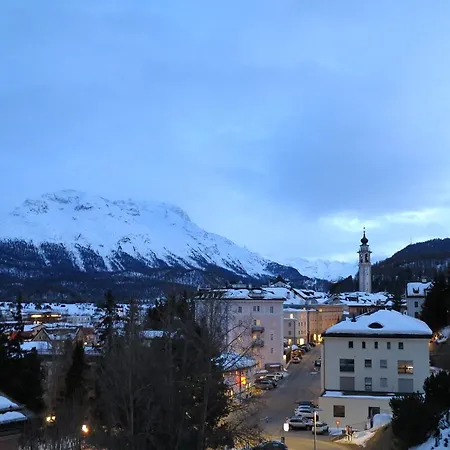 アパート Crusch 5.13